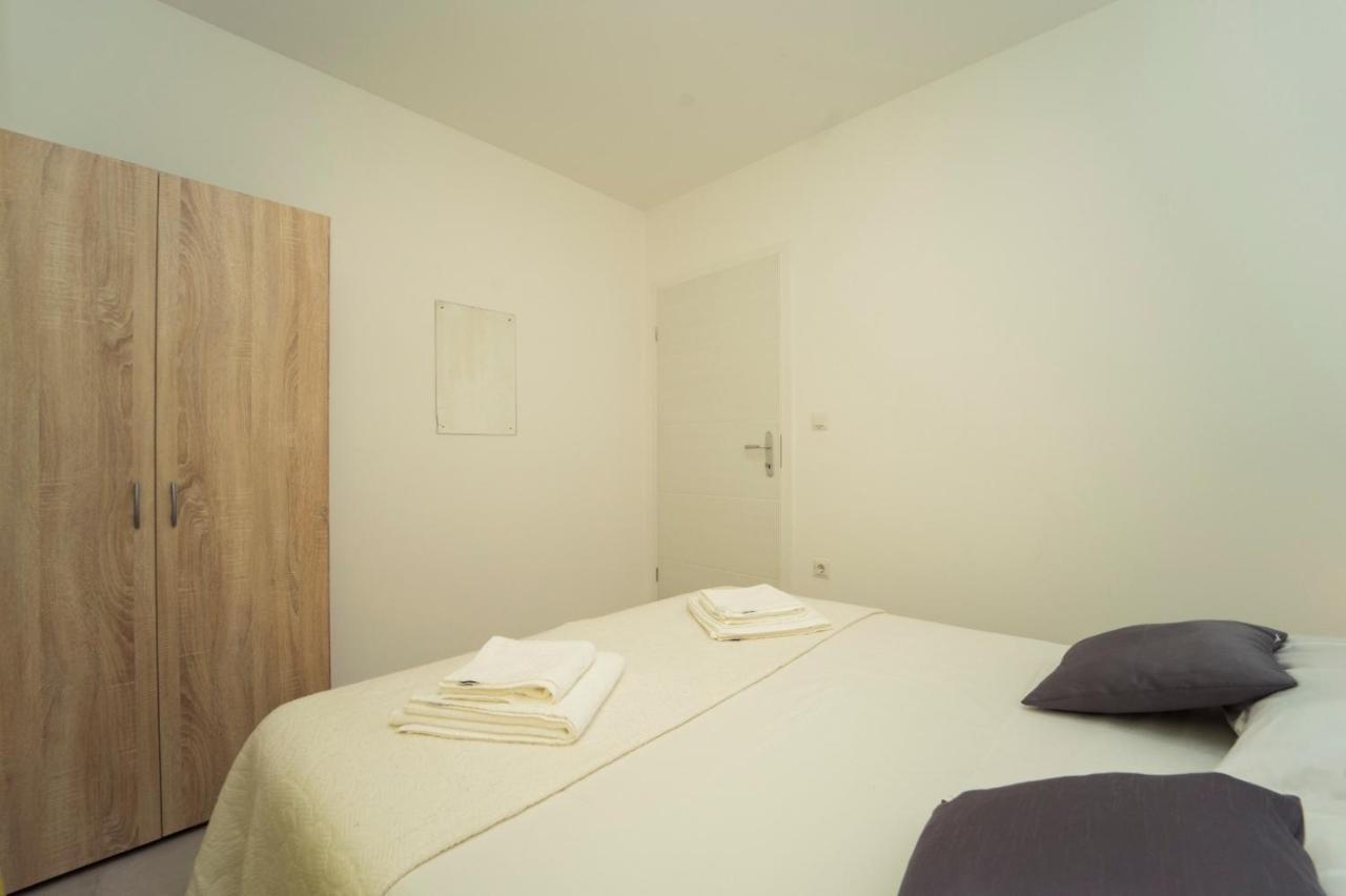 Svema Apartman Vela Luka Ngoại thất bức ảnh