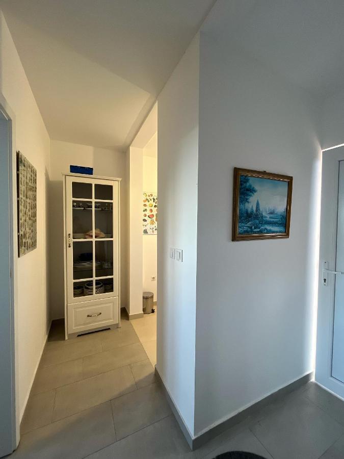 Svema Apartman Vela Luka Ngoại thất bức ảnh